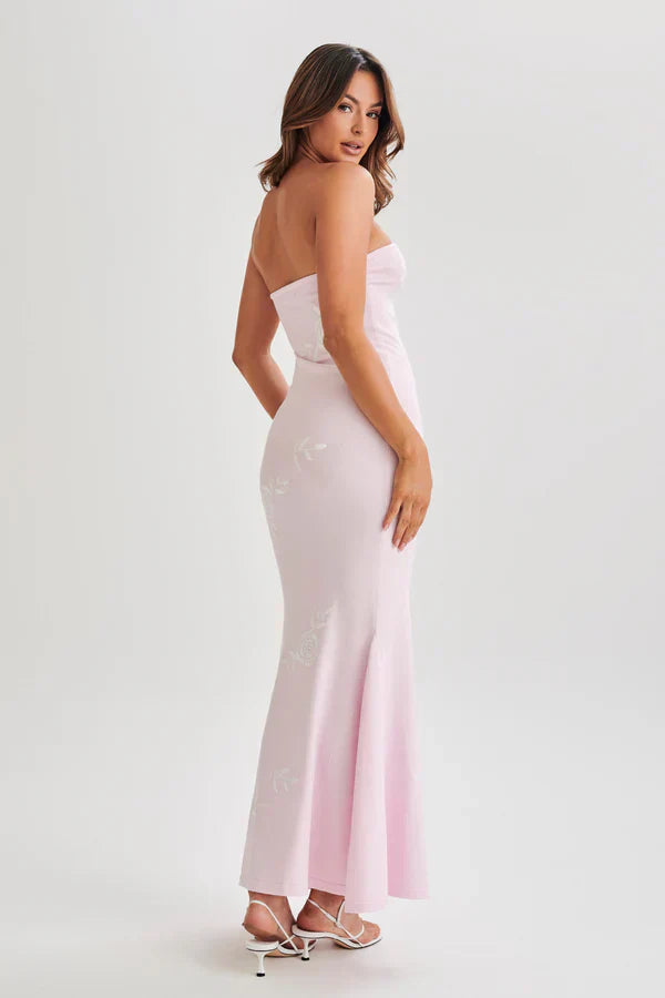 CLARA GRACE – Image 6