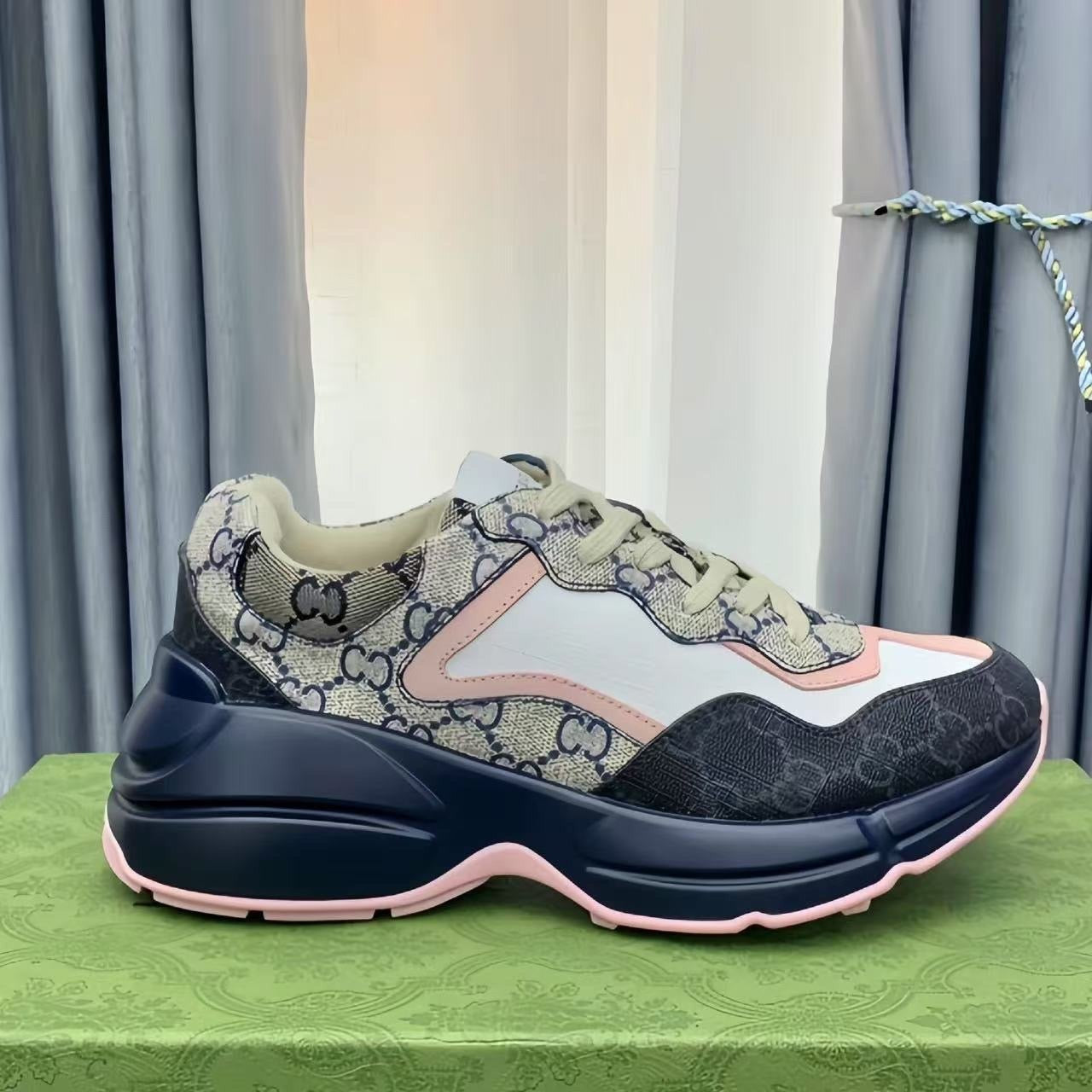"GG" Trainer – Image 4